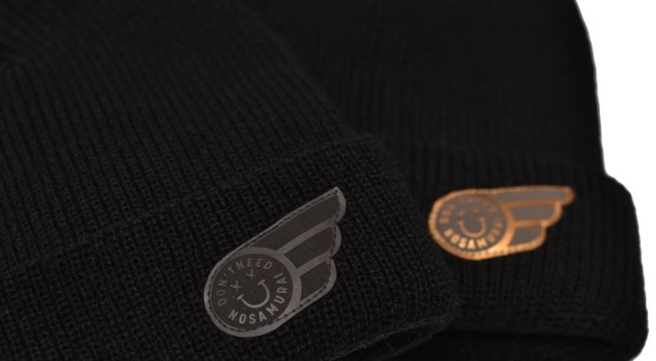  BEANIE GOLD SMILE BLACK 