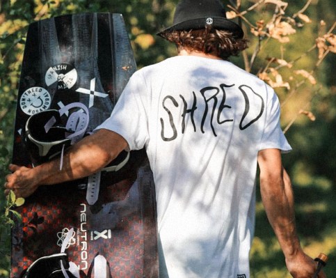  T-SHIRT SHRED WHITE LONGER LENGTH